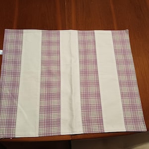 Bordsunderlägg, Tyg, Set om 2 - Vit/Lila - 41,5 x 34,5 cm - Återvunnet - Unikt - Handgjort #E07