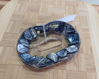 Clear soap dish made of epoxy resin & mother-of-pearl - New/Unique - Upcycled - Handmade #711