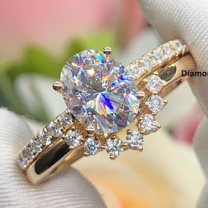 Seven Stone Curved Matching Band Ring, Classic 2.50 CT Oval Cut Moissanite Diamond Ring, 10k Yellow Gold Bridal Ring Set, Pave Setting Ring