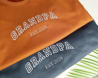 Custom Embroidered Sweatshirt,Gift for Grandpa/Grandma, Daddy/Mummy Est Year, Gift For New Dad,Mother/Father's Day Gift,Name On Sleeve