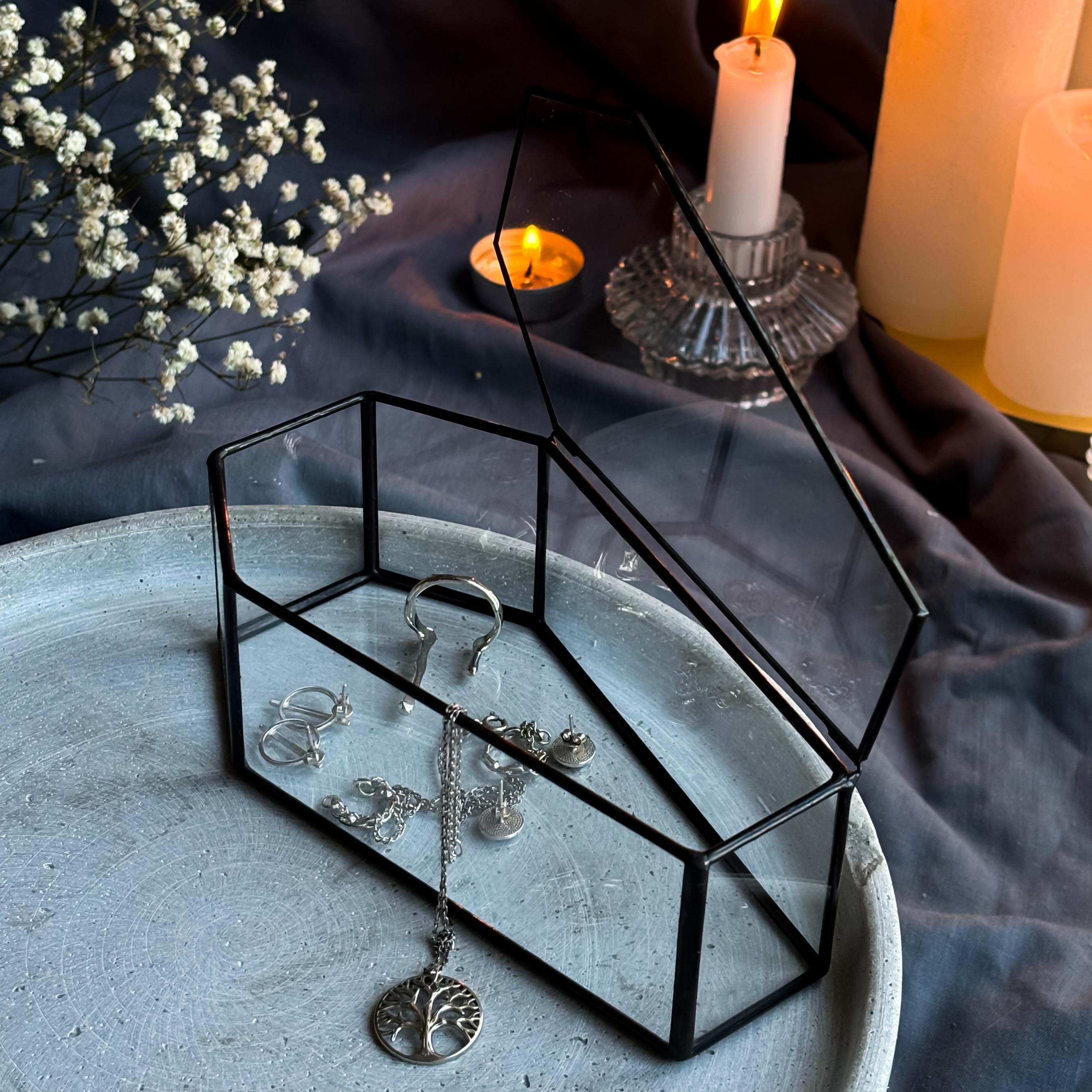 ガラス棺型ジュエリーボックス – 指輪、小物、クリスタルを収納できる
