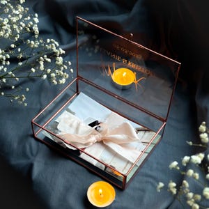 Caja de fotos de vidrio personalizada hecha a mano para fotos de 4 x 6" (10 x 15 cm) - Recuerdo grabado personalizado para guardar recuerdos preciosos, aniversario de bodas