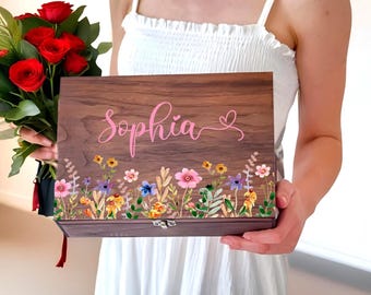 Portagioie in legno personalizzato con fiori selvatici, grande scatola ricordo con disegno floreale pirografia, scatola per fiori, regalo per coppia