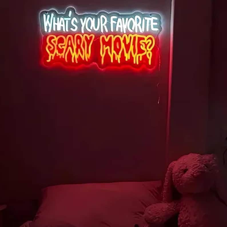 Enseigne néon films d'horreur préférés, décoration de chambre films d'horreur, cadeau films d'horreur, décoration thème film d'horreur, cadeau fans de films d'horreur image 4