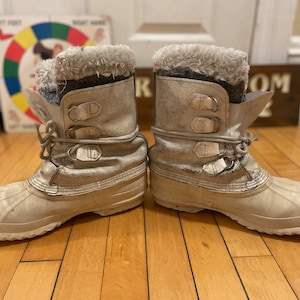Sorel joan of arctic shop replacement laces