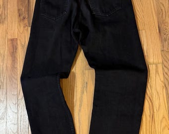 Vintage 2002 Levi's 505 Black Regular Fit Straight Leg Jean 32x28