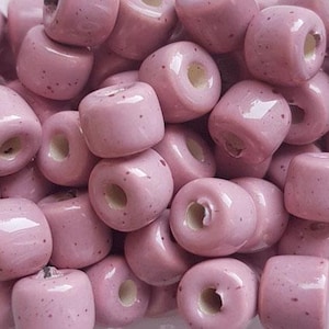 10 St/pc Keramikperle kleine Walze 6x8mm mauve lack (23)