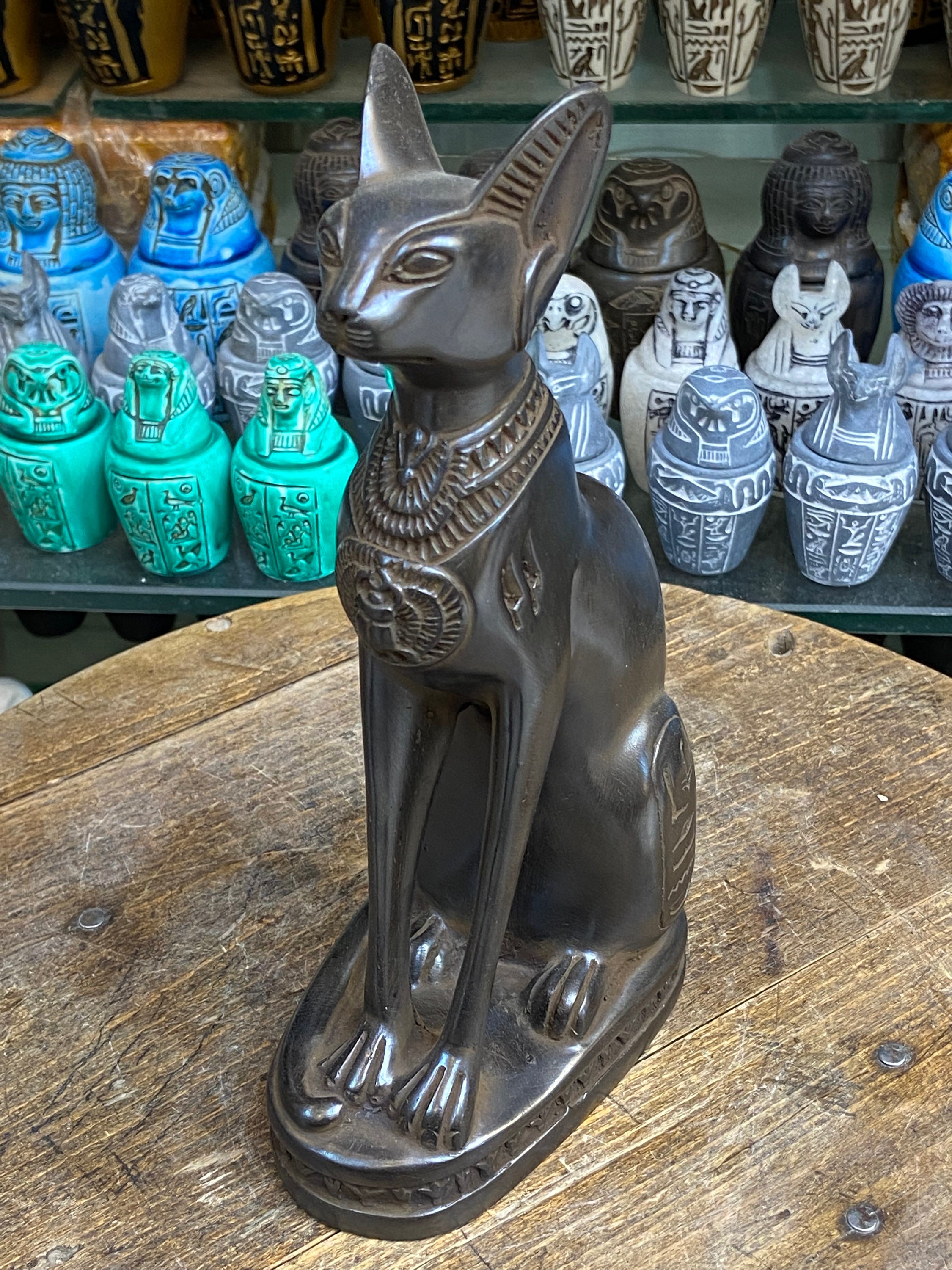 クレオパトラの愛猫、瞑想、ティバリの手作り像、古代エジプト人