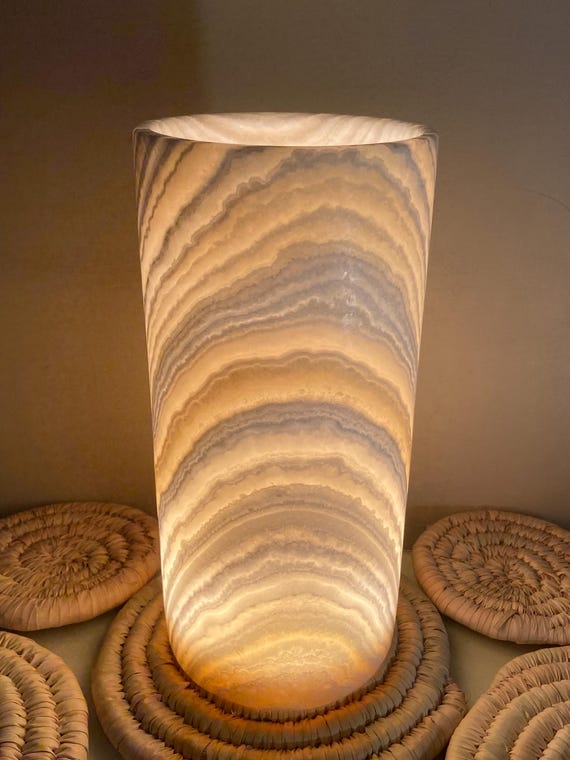 シリンダー アラバスター ランプ、エジプト アラバスター、テーブル