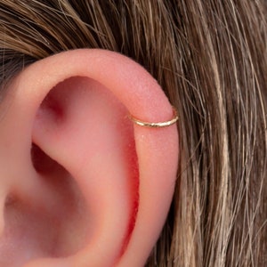 Hammered Helix Earring 20 Gauge Gold Filled Cartilage Piercing - 20g Cartilage Ear Hoop Jewelry - Hypoallergenic Helix Rings for Women 8mm