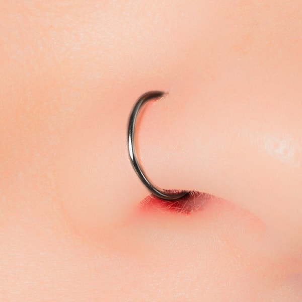 Fake Black Nose Ring 22 Gauge - Faux Nose Ring Black Clip On Hoop - 925 Sterling Silver No Piercing Needed Nose Rings Handmade Jewelry