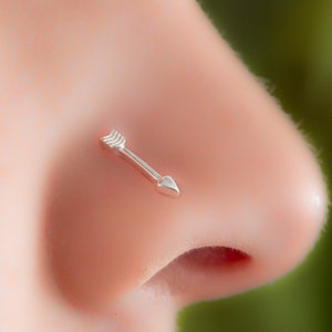 925 Sterling Silver Tiny Arrow Nose Cartilage Tragus Stud - 22G Small Arrow Stud Piercing - Handmade Body Piercing Jewelry