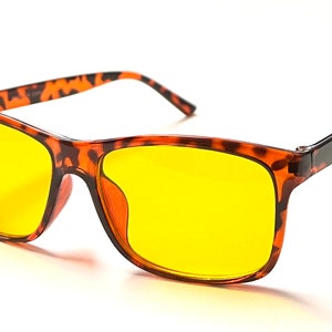 Yellow Polarised Clip on Flip up Fishing Sunglasses. Large Medium