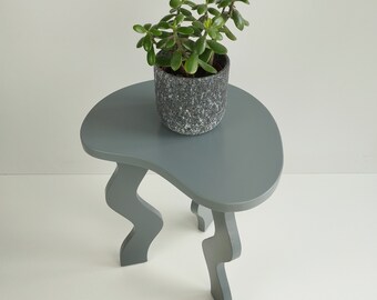 Side table "Fanni" (grey), coffee table, couch table, bedside table, flower table, modern table, designer table, curved table