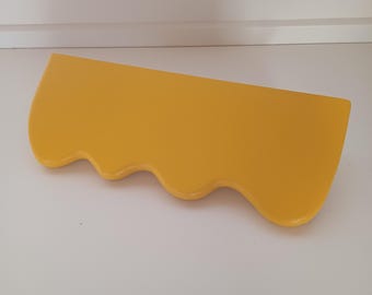 Wavy shelf "Mini Saari", Curvy Shelf, colorful shelf, funky shelf, wall decoration, curved shelf, estante curvo