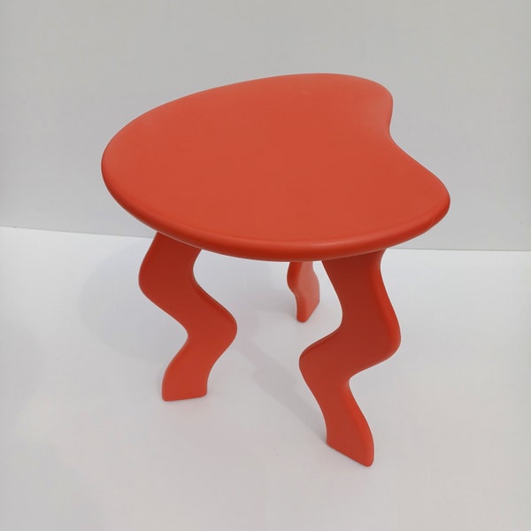 Curved side table "Fanni", coffee table, coffee table, bedside table, table, modern table, design table, curvy table