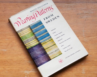 Weaving Patterns From Sweden by Malin Selander | Rare vintage hardback book in great condition | Studio Books, 1961 | 2nd edition | Swedish