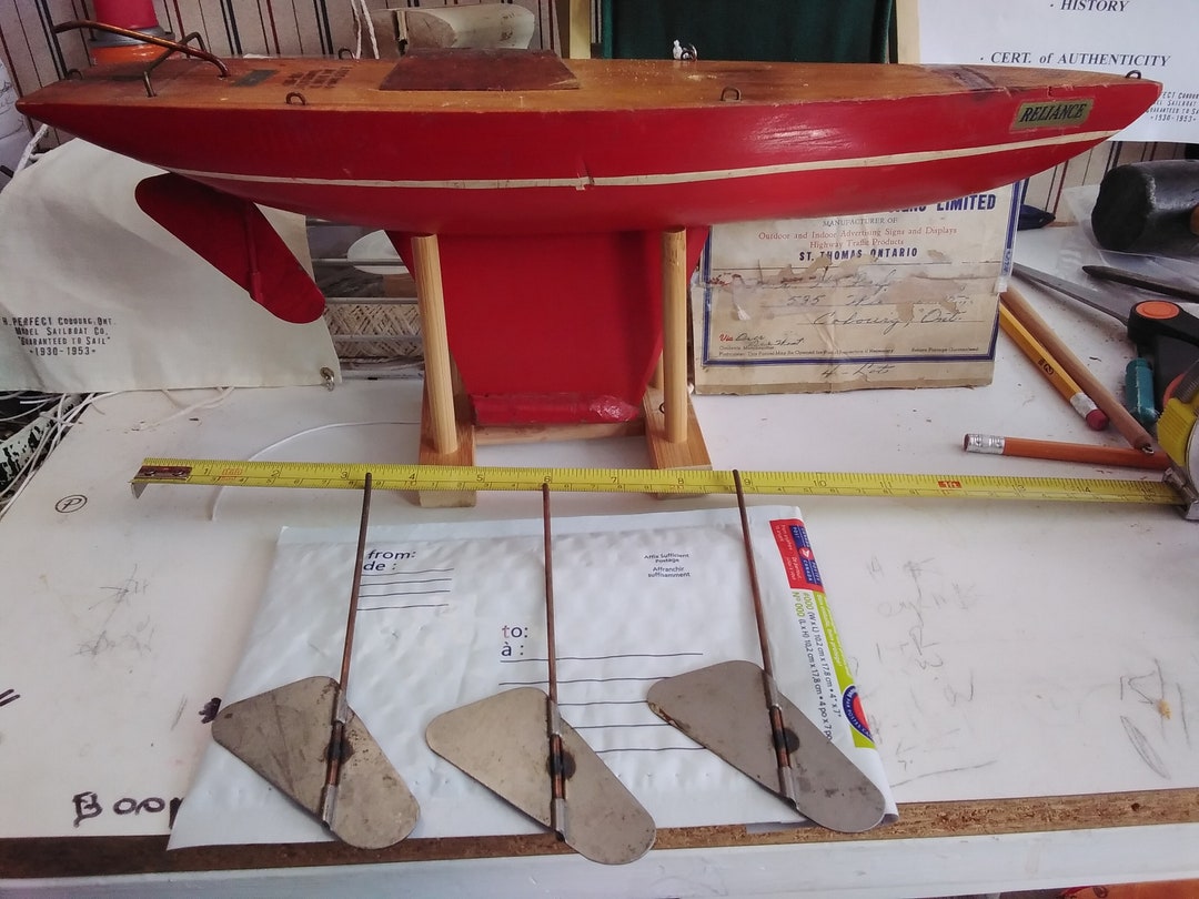 Retro Gold Rudder Rudder Sets (3) for Vintage Pond Yacht 14