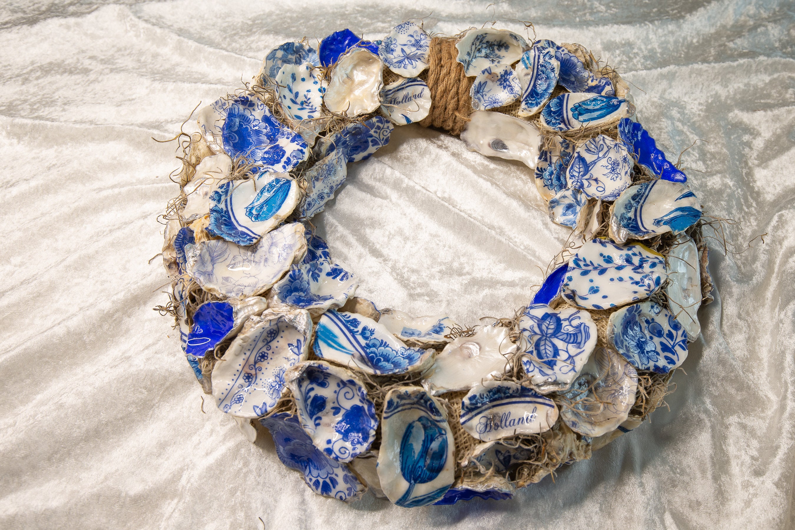 Oyster Wreath, Delft Blue Wreath, Home Decoration, Oyster Art Etsy