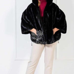 Luxury Black Mink Fur Cape With Hood