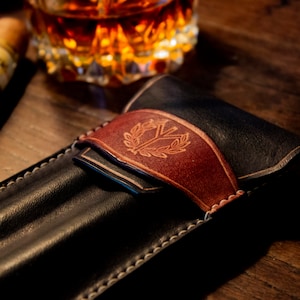 Handmade genuine leather cigar case / Vegetable tanned full grain cow leather