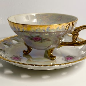 Lusterware Footed Teacup & Saucer