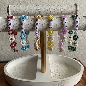 VAV Flower Pattern Bracelets