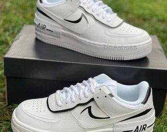 Aangepaste sneakers, zwart witte Air Force 1s Shadow Custom schoenen sneakers, Shadow AF1, TRIA003