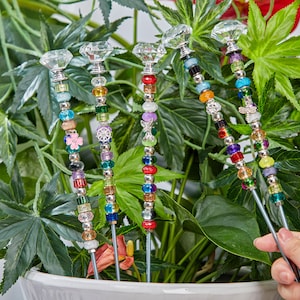 14 in.Sun catcher garden stakes,beaded garden stakes,glass jeweled garden stake,garden bling,garden decor gift for mom,yard art,floral bling
