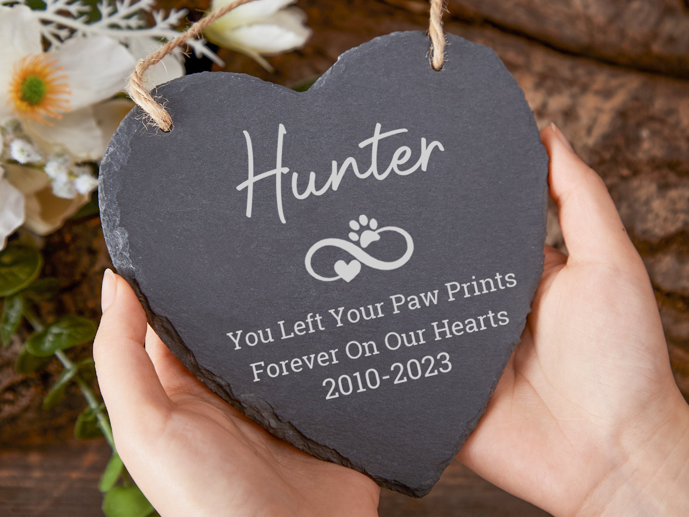 Custom Pet Memorial Stone,Personalized Engrave Dog Cat Memorial Ornament,Pet Grave Stone,Engraved Heart Rock with Pets Name,Pet Loss Gifts