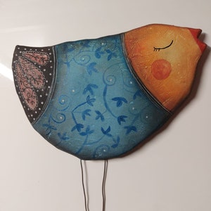 Uccellino floreale