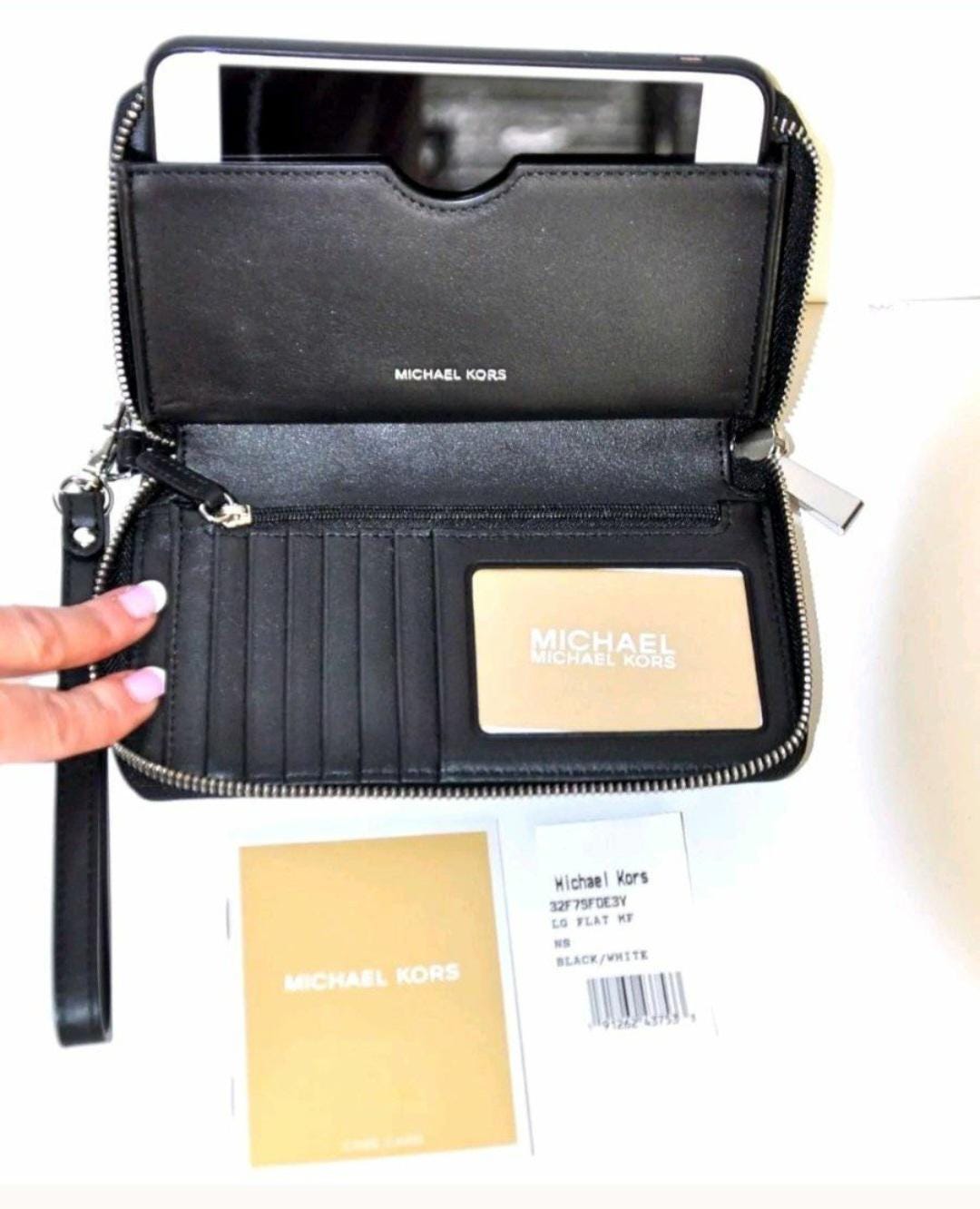 Michael Kors Jet Set Large Smartphone Wristlet - Black Michael Kors Jet Set Large Smartphone Wristlet - Black