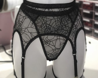 Incy Wincy Spider Suspender Belt