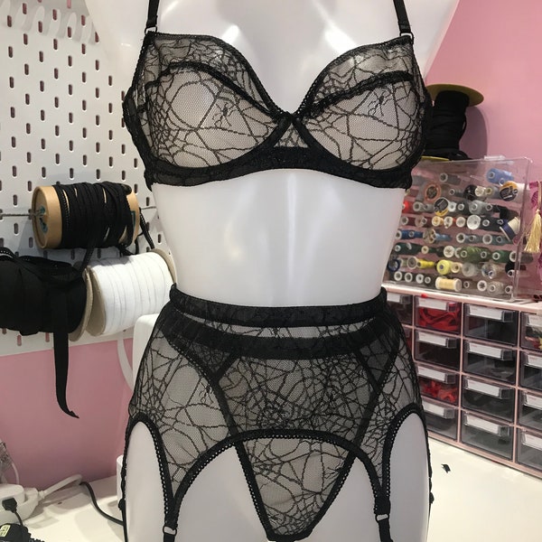 The Triple Threat! Three Piece, Full Lingerie Set