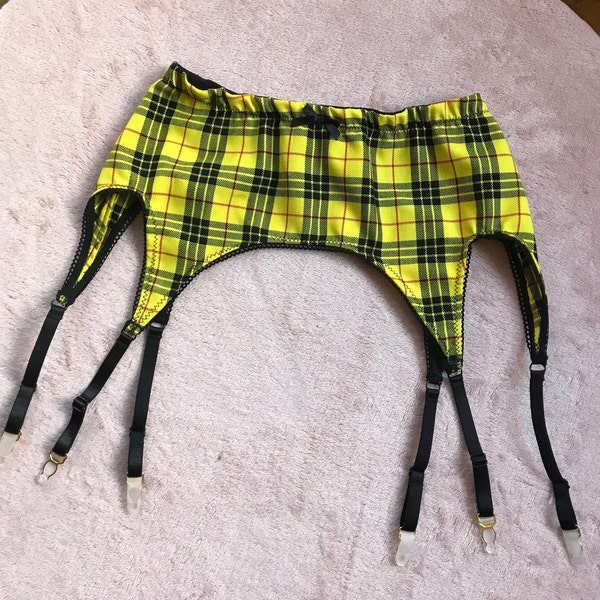 Six Clip Suspender Belt Tartan