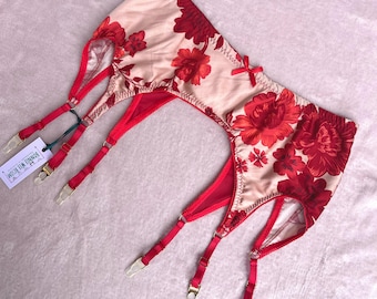 Six Clip Suspender Belt, Peony