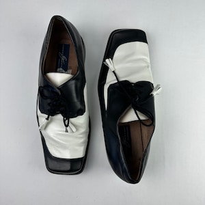Black & White Leather &quot;Joker&quot; Wingtips Vintage Oxfords