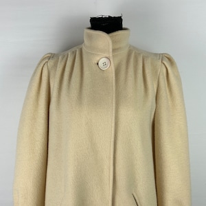 60&#39;s Buttercream Swing A-Line Coat Vintage