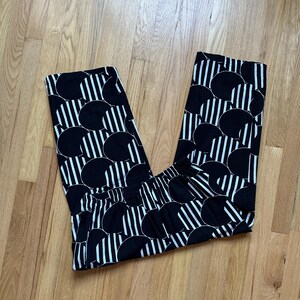 90&#39;s Abstract Geometric Print Capri Pants Vintage