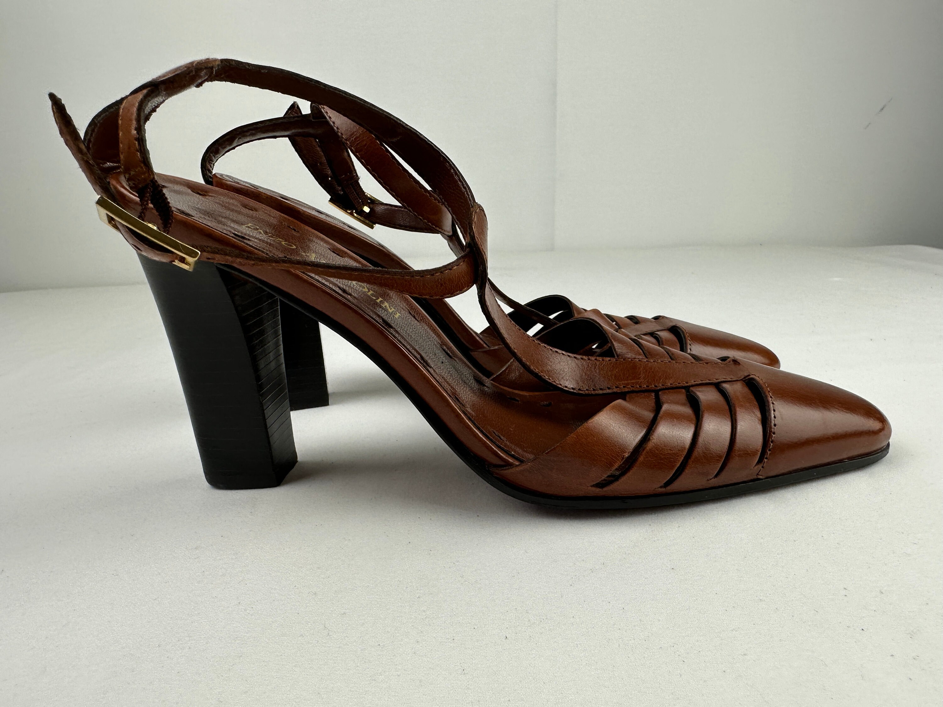 80's Brown Mary Janes 3 Buttons Leather Pumps by Via Spiga main image 1