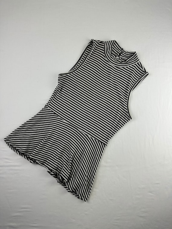 Y2K Ribbed Spandex Peplum Knit Top Black and Whit… - image 1