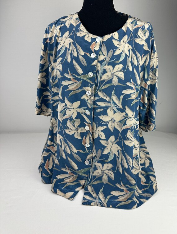 Vintage Silk Floral blouse Button Down Oversized