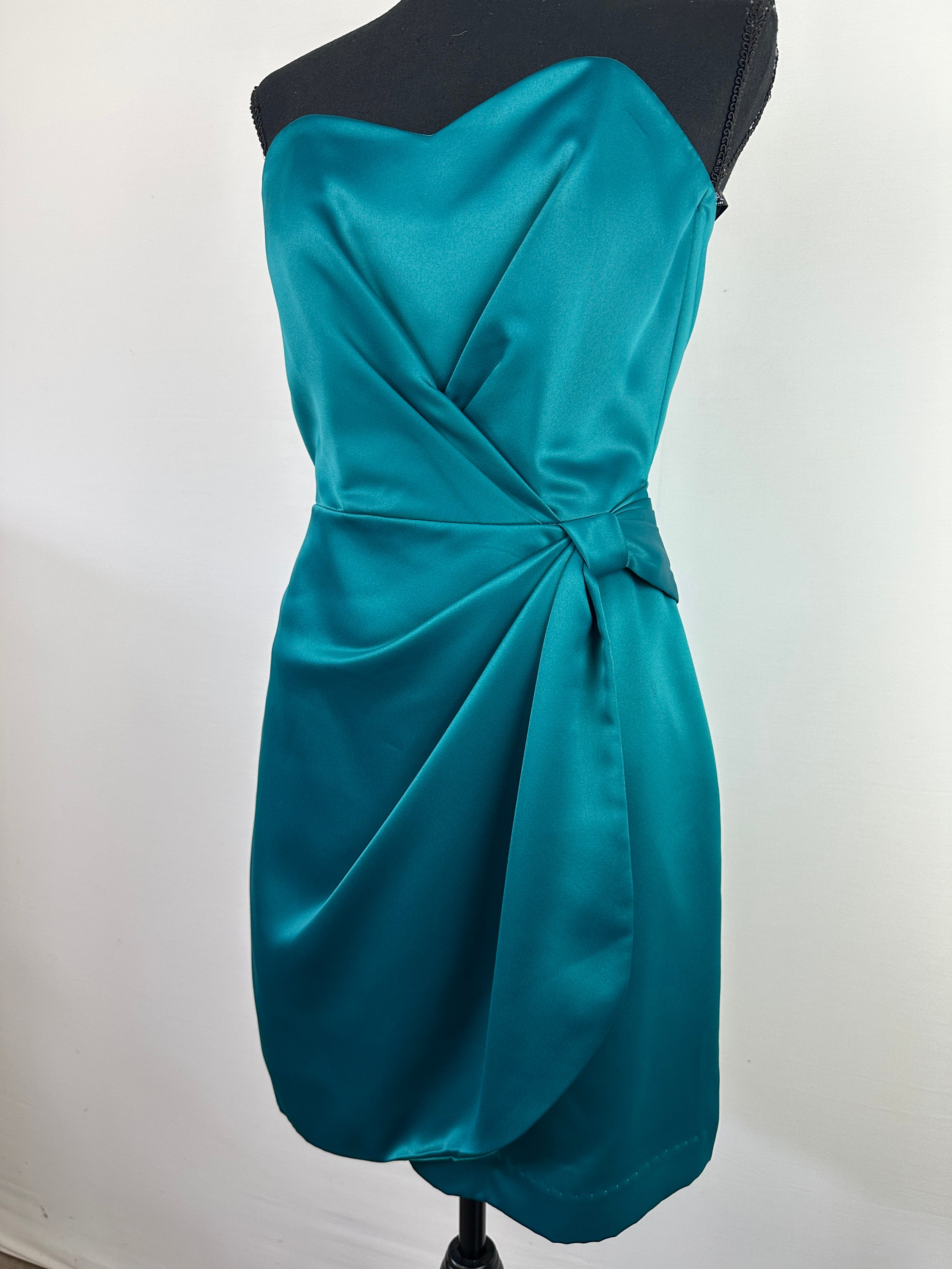 Crystal Boned Sheath Mini Prom Dress With Layered - Emerald Green main image 1