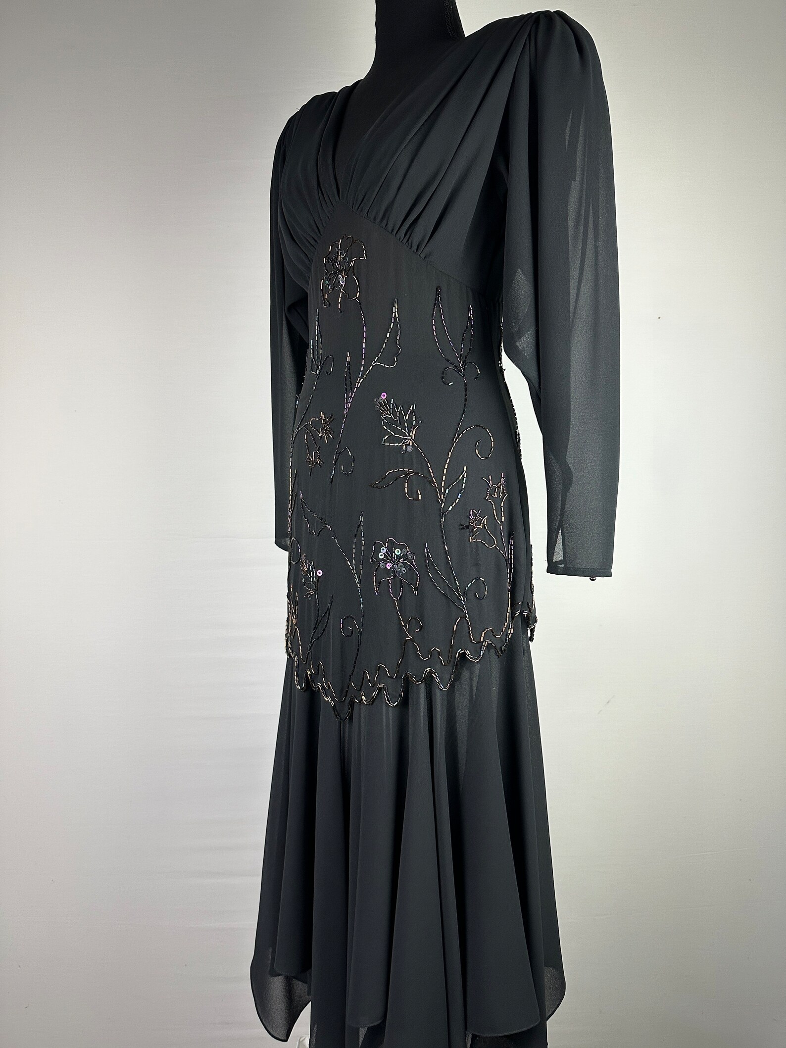 pakistani dress Best Bridal Dresses – Traditional & Modern Wedding Wear Used HYDROFERA HB4414 Hydrofera Color:MOCHA GOLD BLACK BRIDESMAID DRESS
