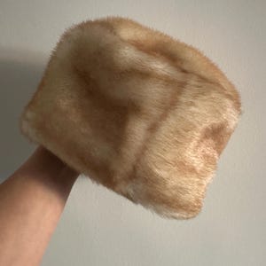 Vintage Beige Faux Fur Hat