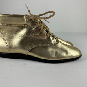 Metallic Gold Leather Booties 80&#39;s 90&#39;s Vintage Tictactoes Size 8 1/2