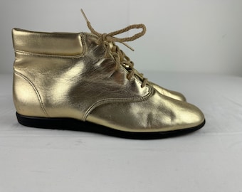Metallic Gold Leather Booties 80&#39;s 90&#39;s Vintage Tictactoes Size 8 1/2