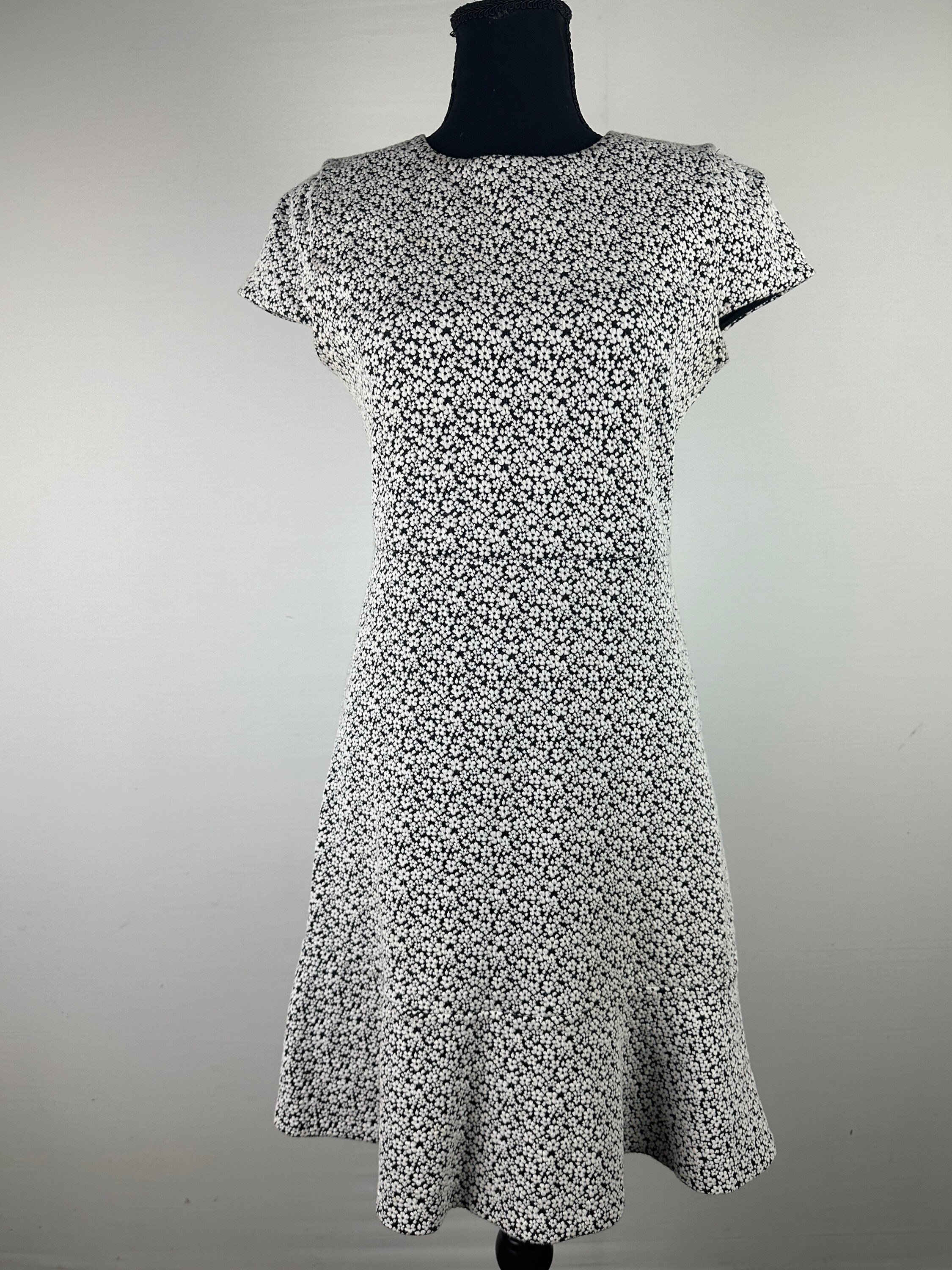 michael kors black and white dress Floral Daisy Print A-line Summer Back zip cat_mini_dresses A little 90s, a Color:M-Dark Red
