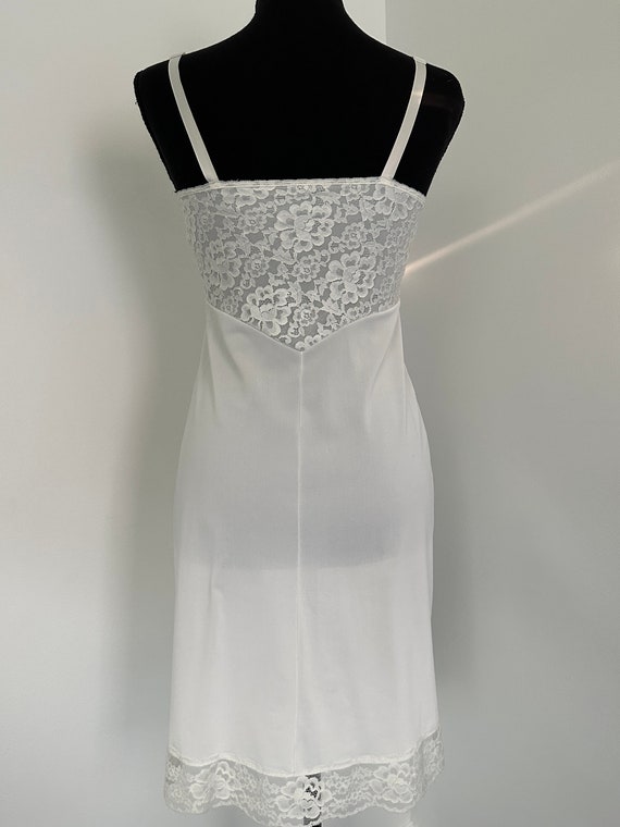 90's Crisp White Lace Bodice Dress Slip Vintage - image 6