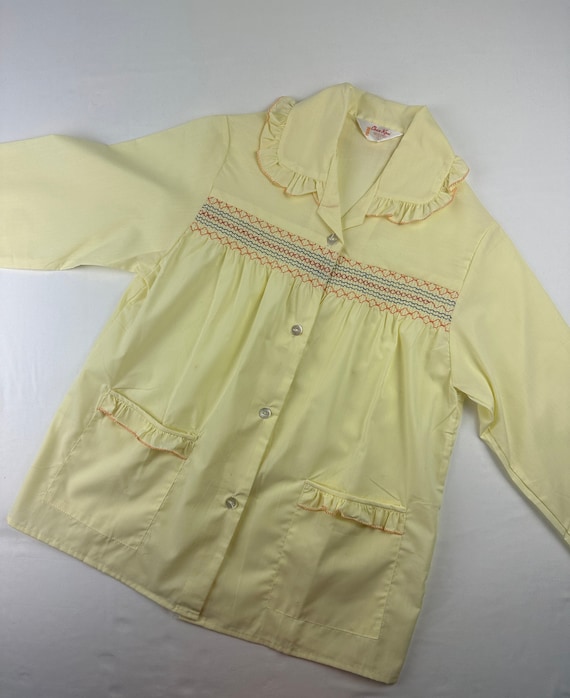 60's Pale Yellow Smocked Night Shirt Peter Pan Ruf